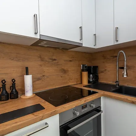 Apartment A&r - Seget *
