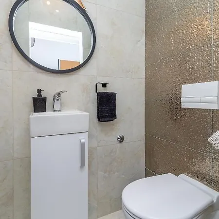 A&r - Seget Трогир