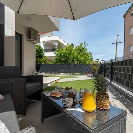 A&r - Seget Апартаменты *