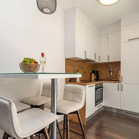 A&r - Seget * Трогир